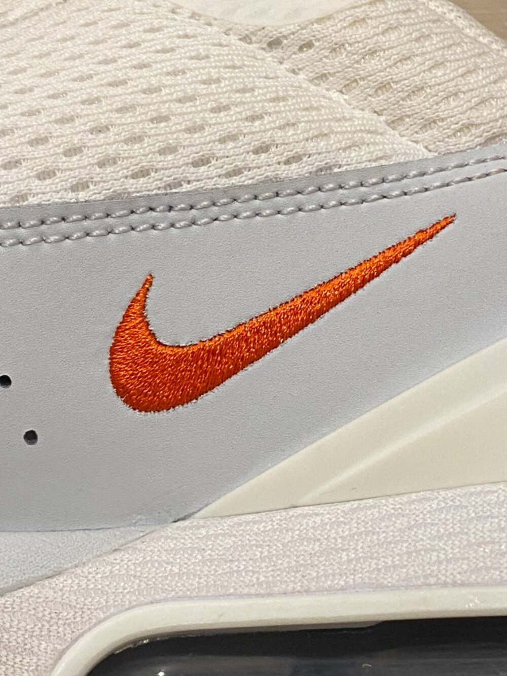 Nike Air Max Pulse DR0453-100 Summit White Safety Orange Men’s 9.5 Women’s 11 - Picture 9 of 13